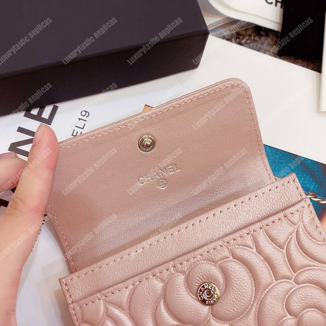 Ch*el flap card holder satin finish goatskin pink