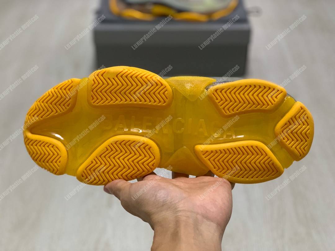 Ba*len*cia*ga triple s clear sole gray/yellow/pink