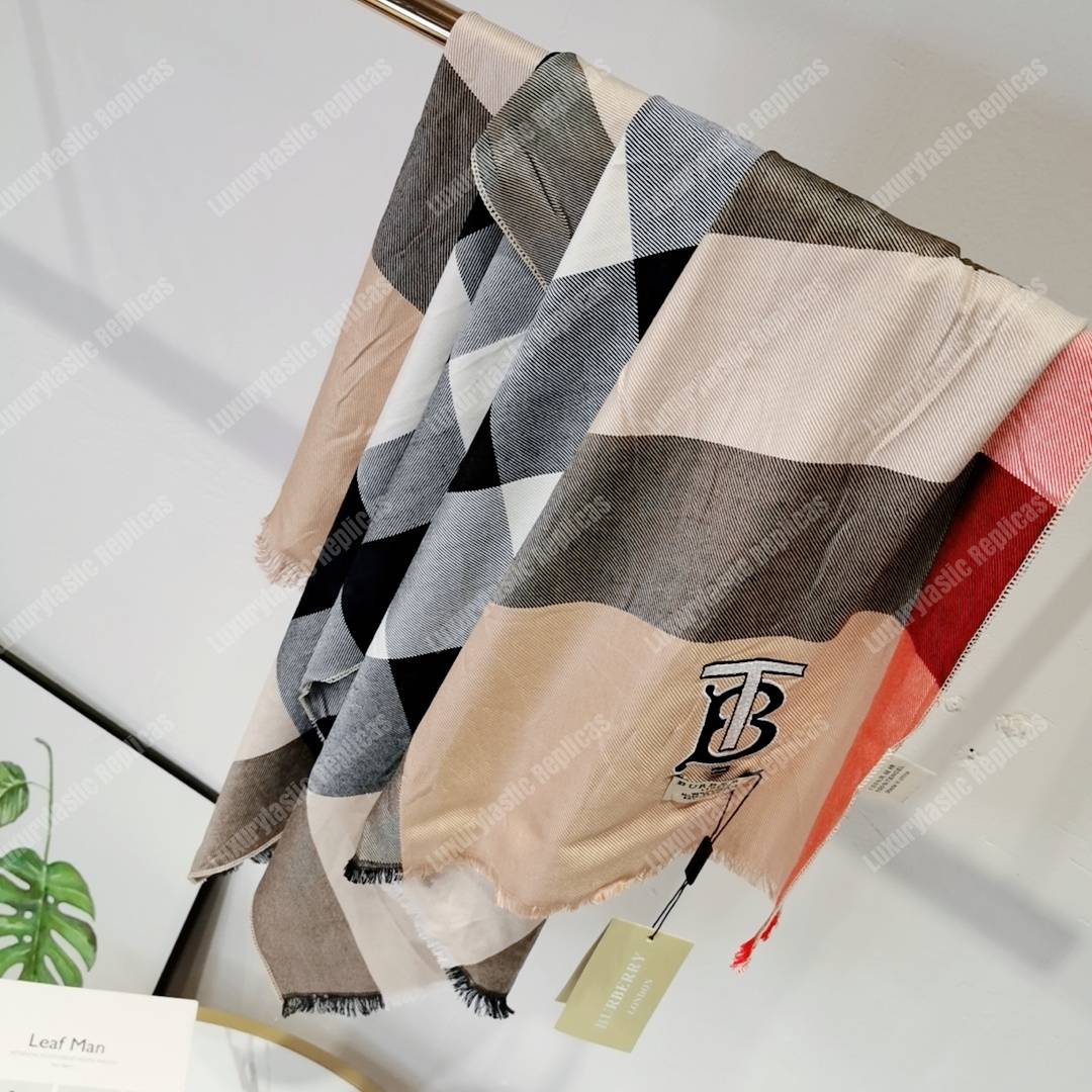 B**rry cashmere scarf black beige red tb monogram