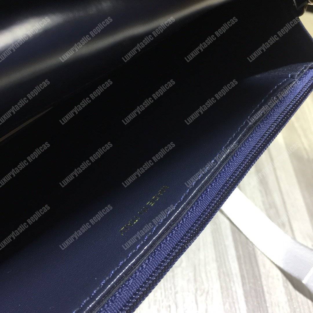 Ch*el le boy wallet on chain – woc dark blue quilted lambskin gold-toned