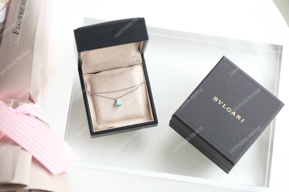 B*l*ai divina diva’s dream necklace turquoise