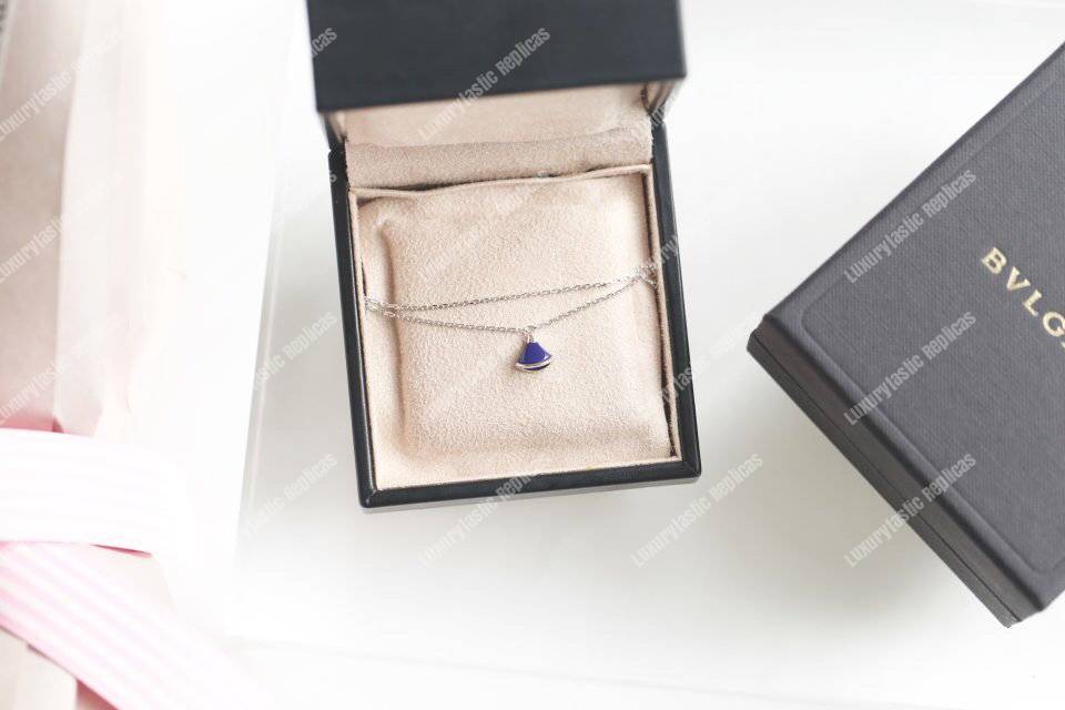 B*l*ai divina diva’s dream necklace blue