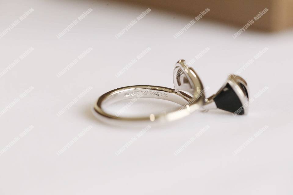 B*l*ai divas’ dream ring black