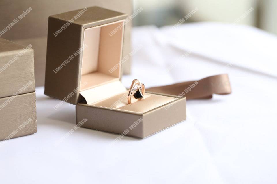 B*l*ai divas’ dream ring black