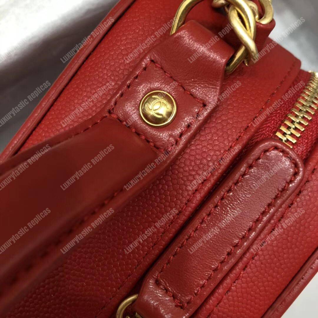 Ch*el medium vanity case red