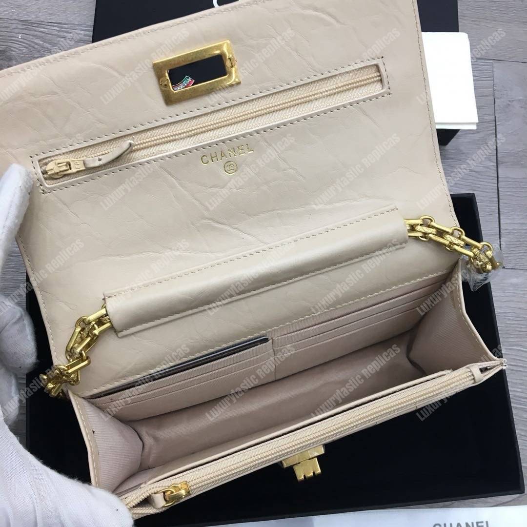 Ch*el reissue 2.55 wallet on chain – woc chevron calfskin white gold-toned