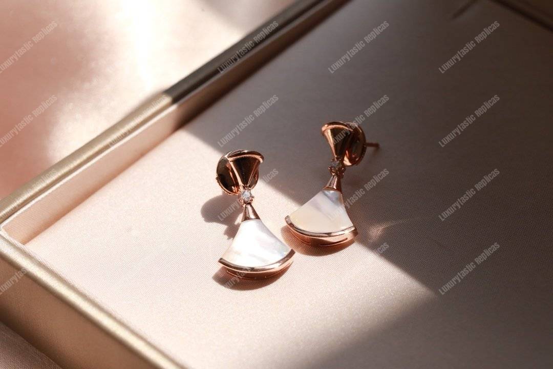 B*l*ai divas’ dream 1 diamonds earrings