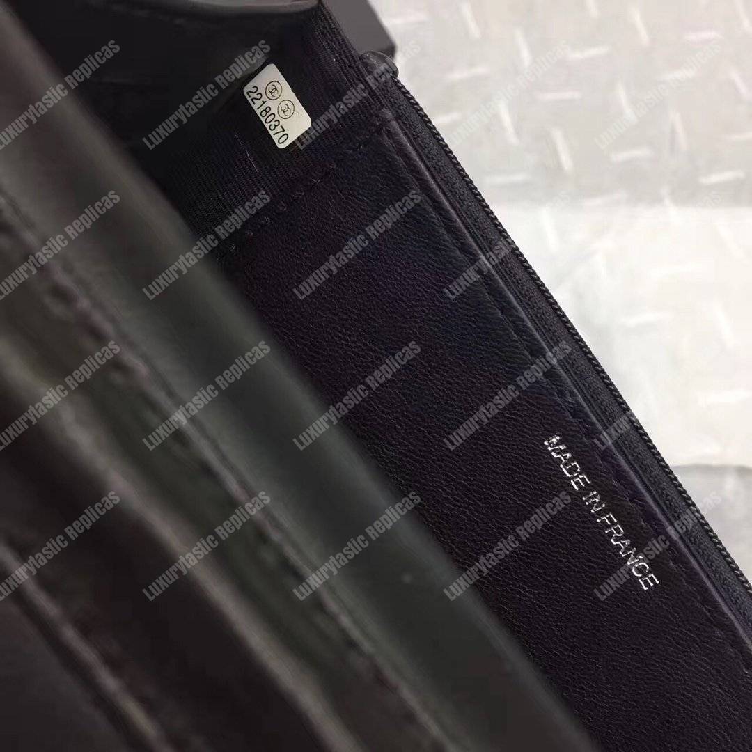 Ch*el reissue 2.55 wallet on chain – woc chevron studded lambskin black silver-toned