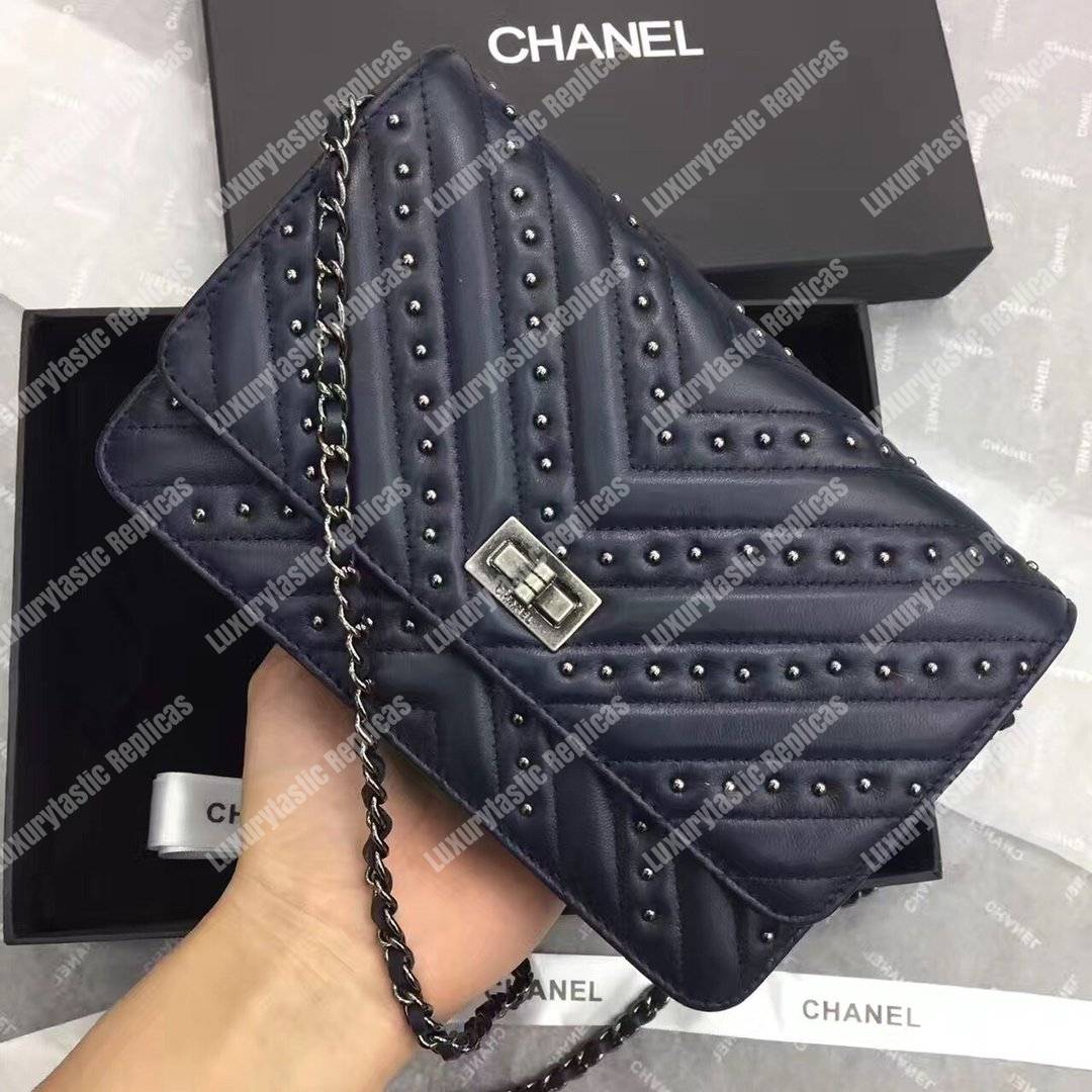 Ch*el reissue 2.55 wallet on chain – woc chevron studded lambskin dark blue silver-toned