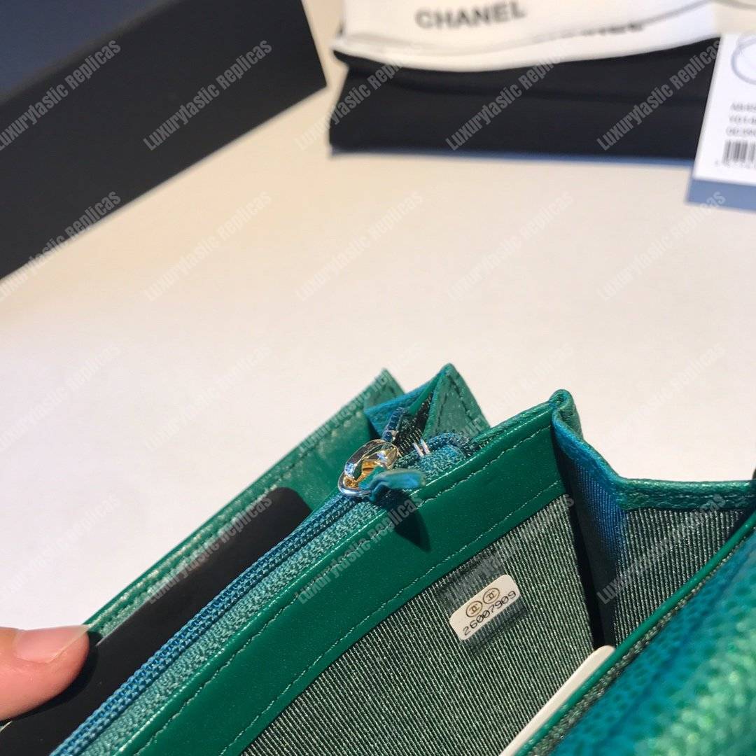 Ch*el classic clutch witch chain – cwc caviar green silver-toned