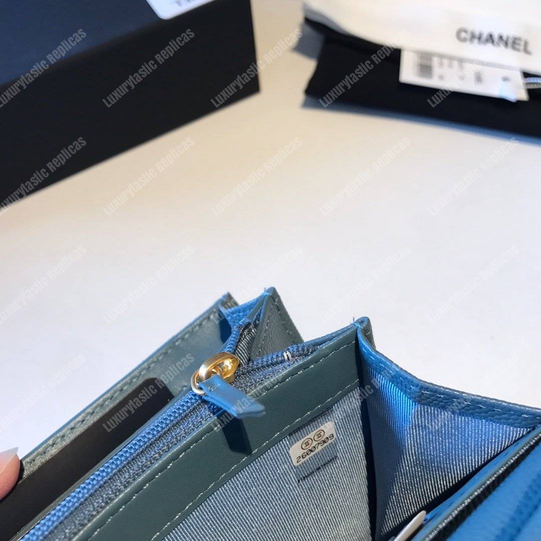 Ch*el classic clutch with chain – cwc caviar light blue silver-toned