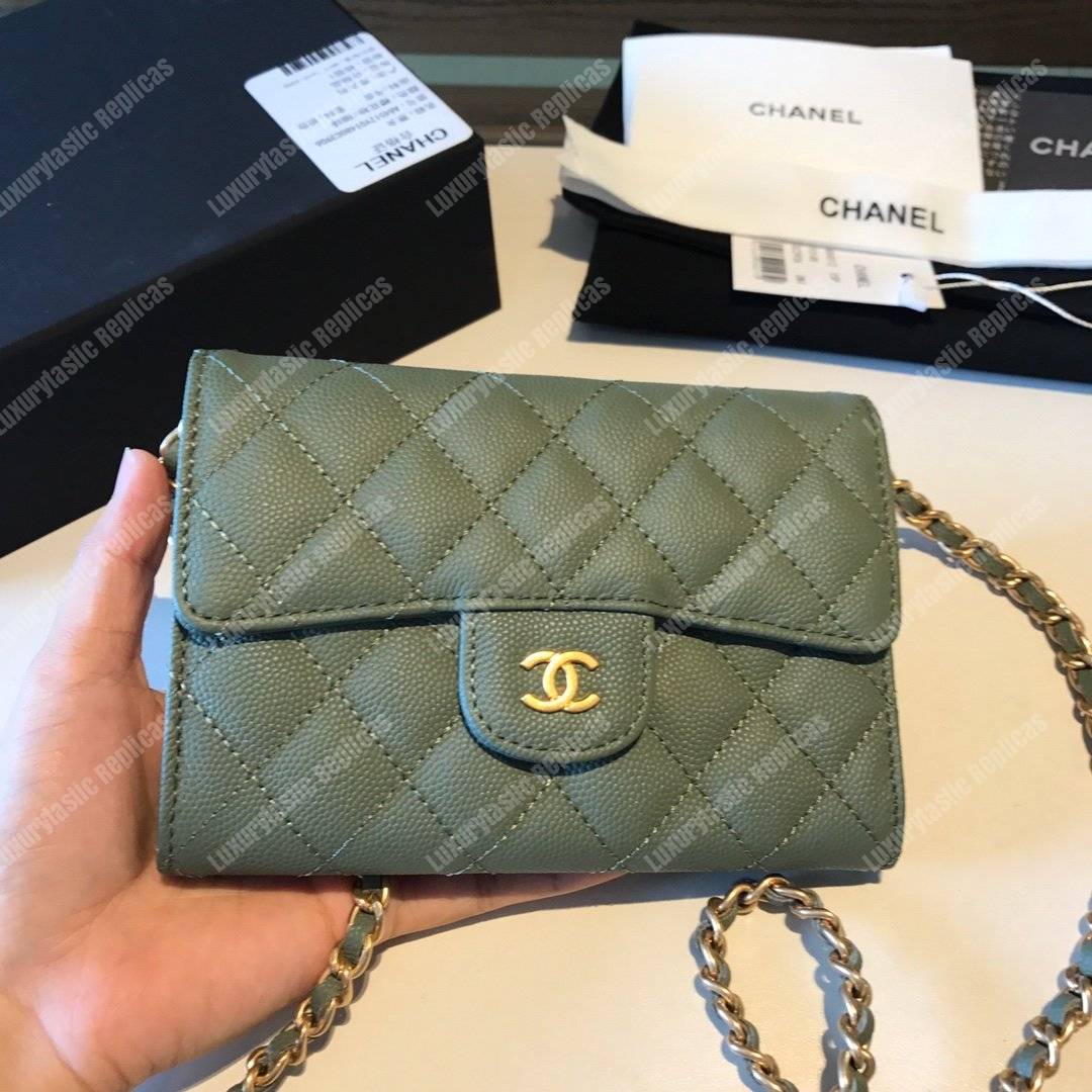 Ch*el classic clutch with chain – cwc caviar pistachio gold-toned