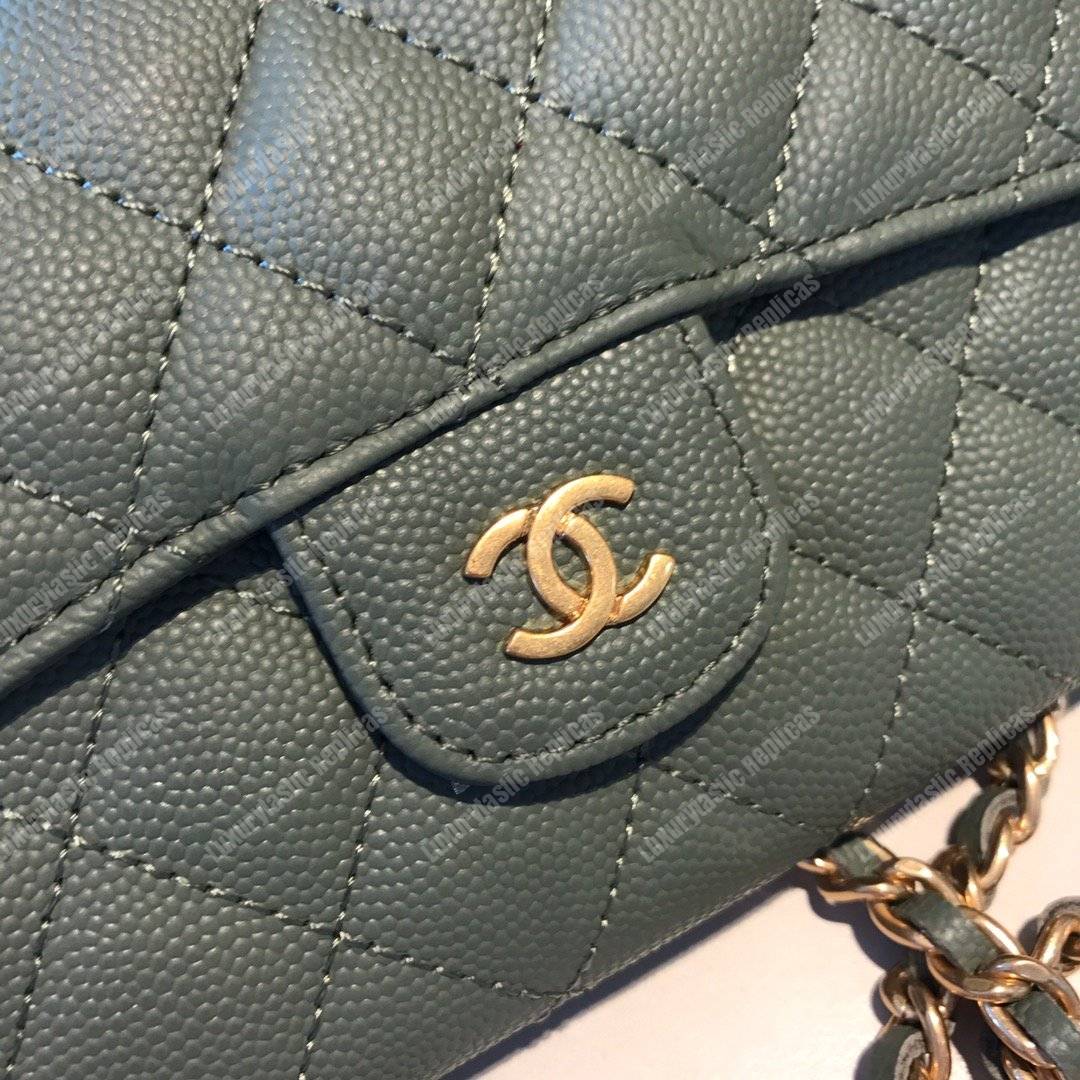 Ch*el classic clutch with chain – cwc caviar pistachio gold-toned