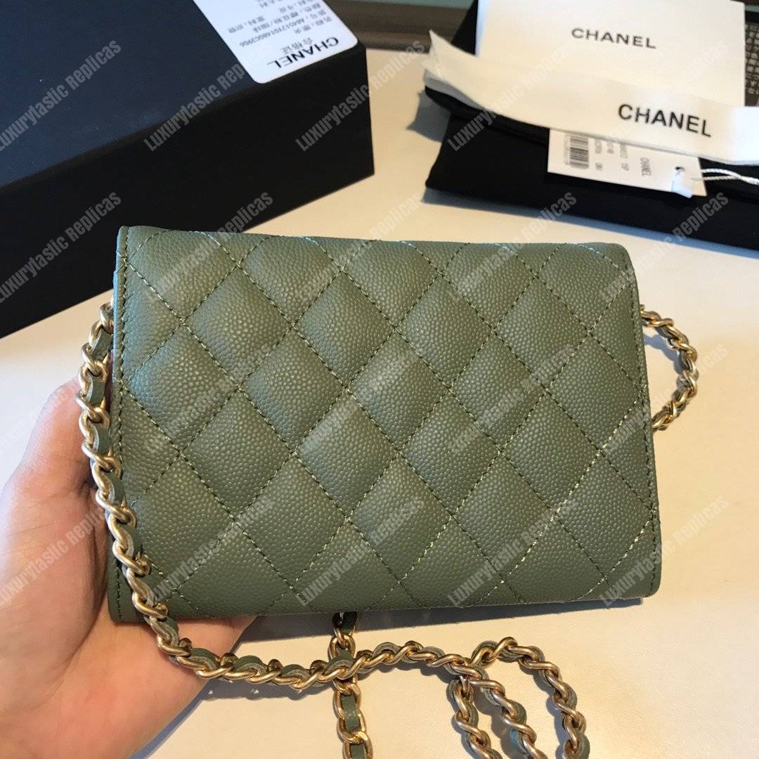 Ch*el classic clutch with chain – cwc caviar pistachio gold-toned