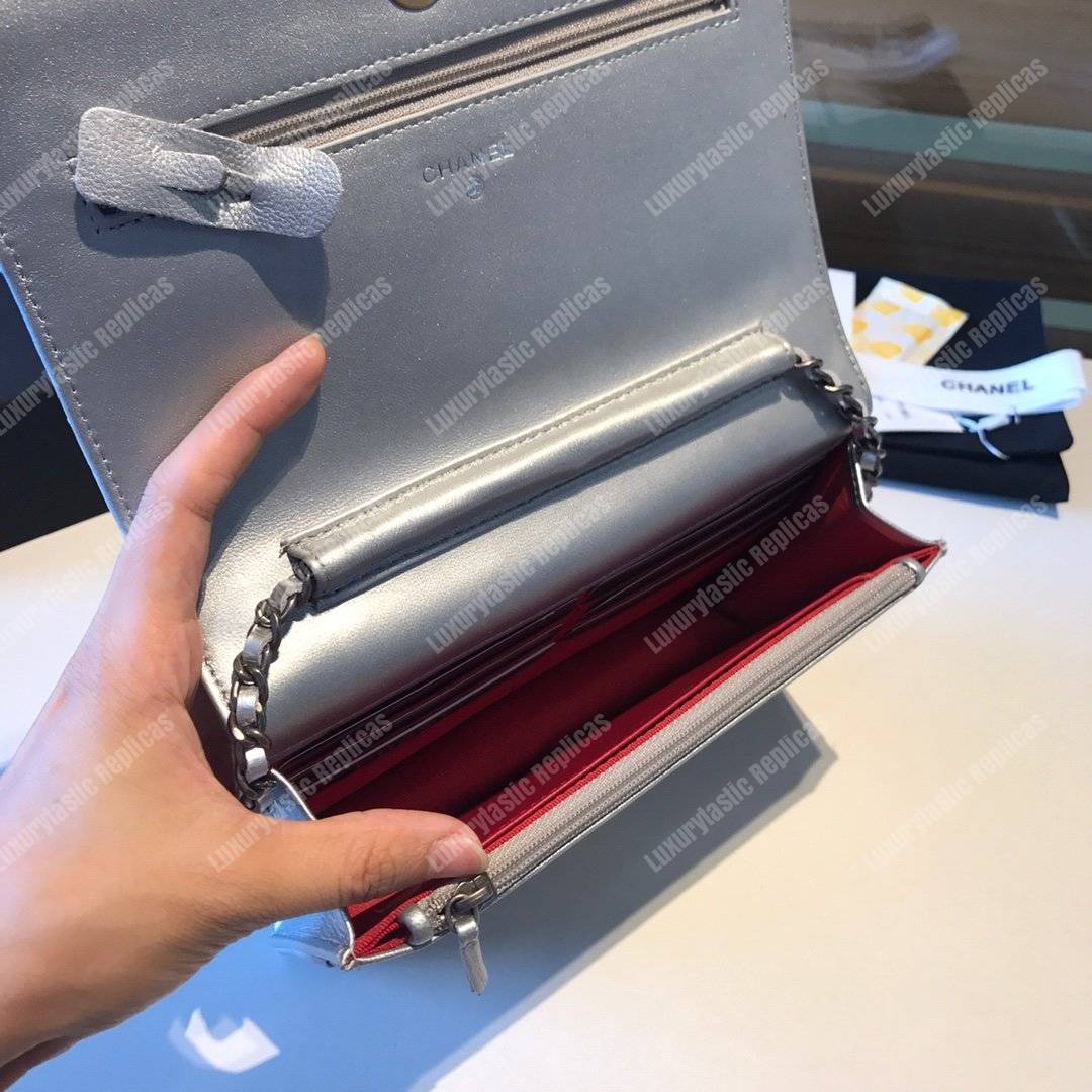 Ch*el wallet on chain – woc aged & smooth calfskin metallic silver