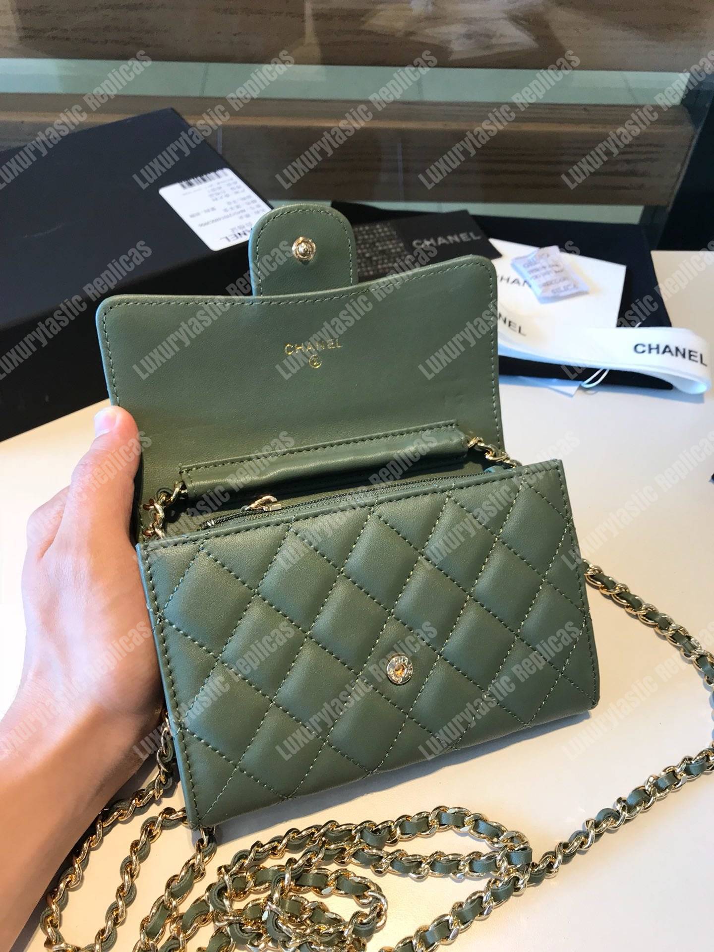 Ch*el classic clutch with chain – cwc lambskin pistachio silver-toned