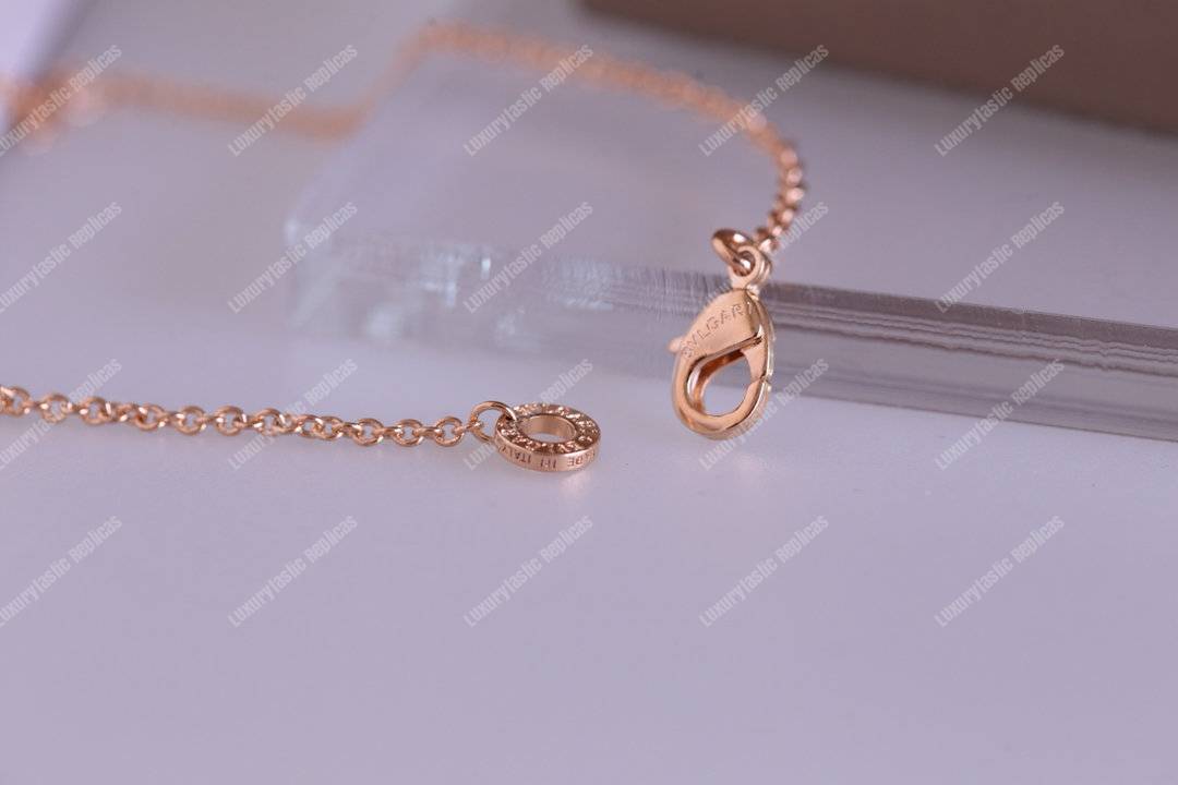 B*l*ai b.zero1 necklace with small round black ceramic pendant