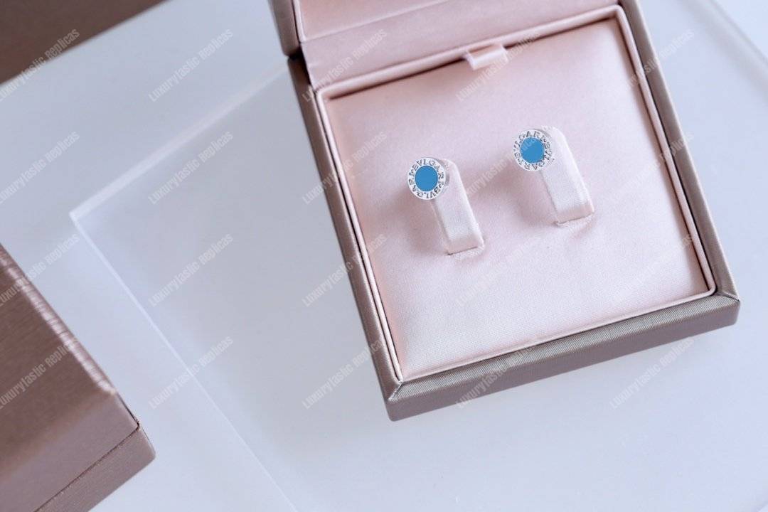 B*l*ai B*l*ai earring white gold