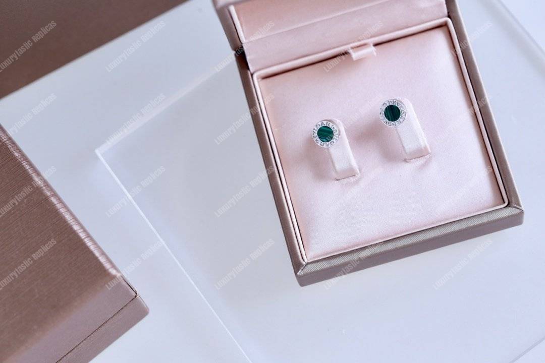 B*l*ai B*l*ai earring white gold