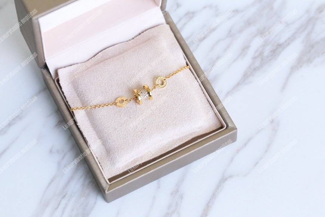 B*l*ai b.zero1 bracelet