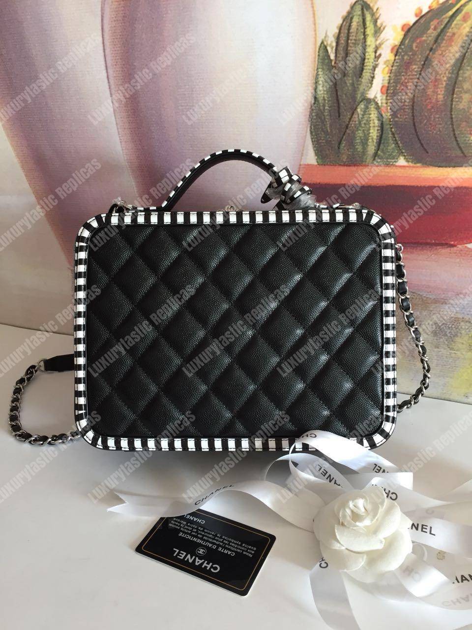 Ch*el large vanity case black