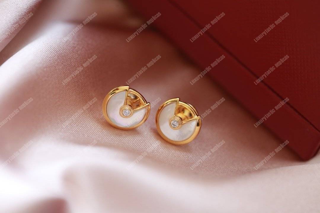 Cartier Amulette De Earrings