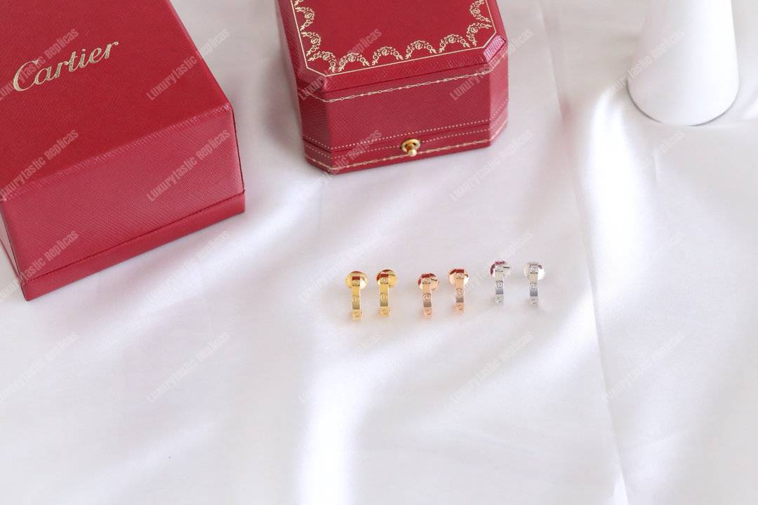 Cartier Love Earrings Replica