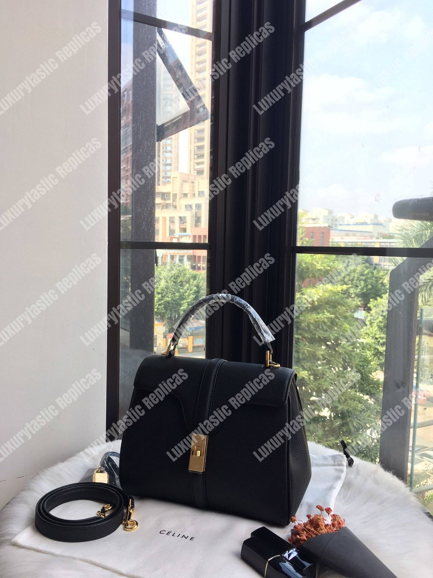 Ce**e small 16 bag in grained calfskin black