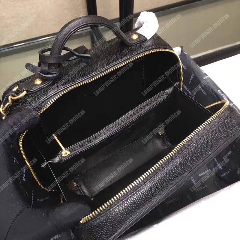 Ch*el medium vanity case black