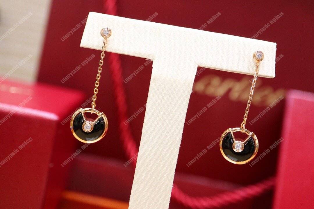 Cartier Amulette De Dangle Earrings Gold