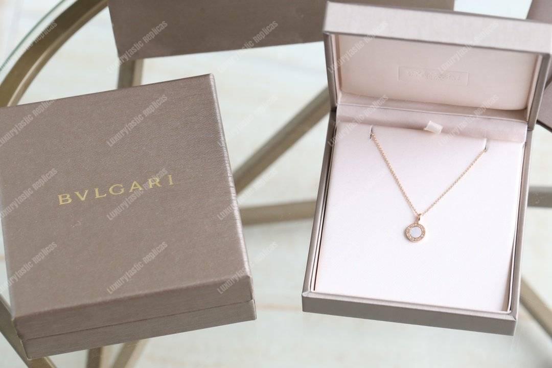 B*l*ai B*l*ai necklace white