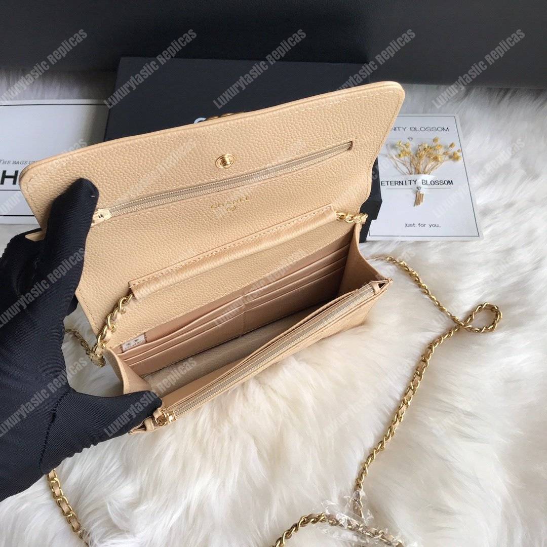 Ch*el le boy wallet on chain – woc beige caviar gold-toned