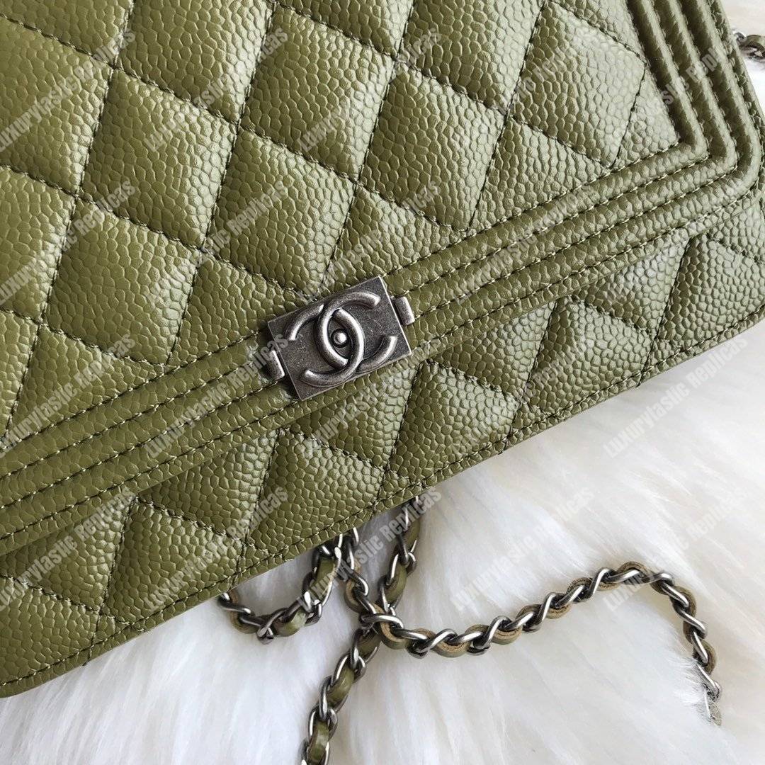 Ch*el le boy wallet on chain – woc khaki caviar silver-toned