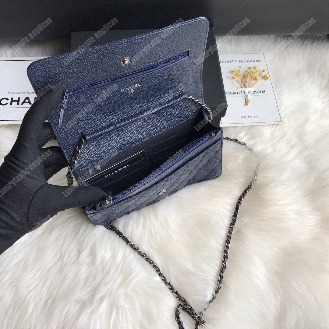 Ch*el le boy wallet on chain – woc dark blue caviar silver-toned