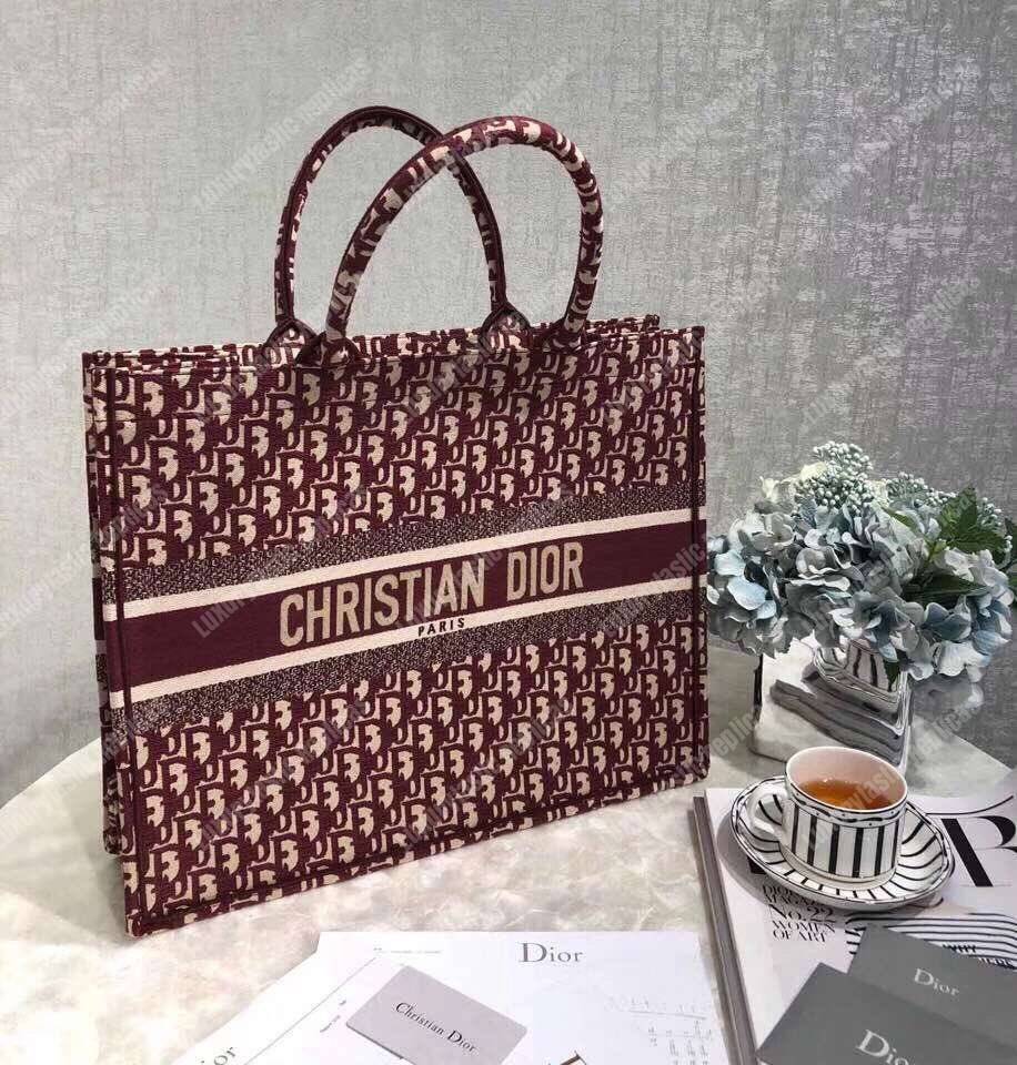 D*or book tote bag in embroidered canvas burgundy D*or oblique