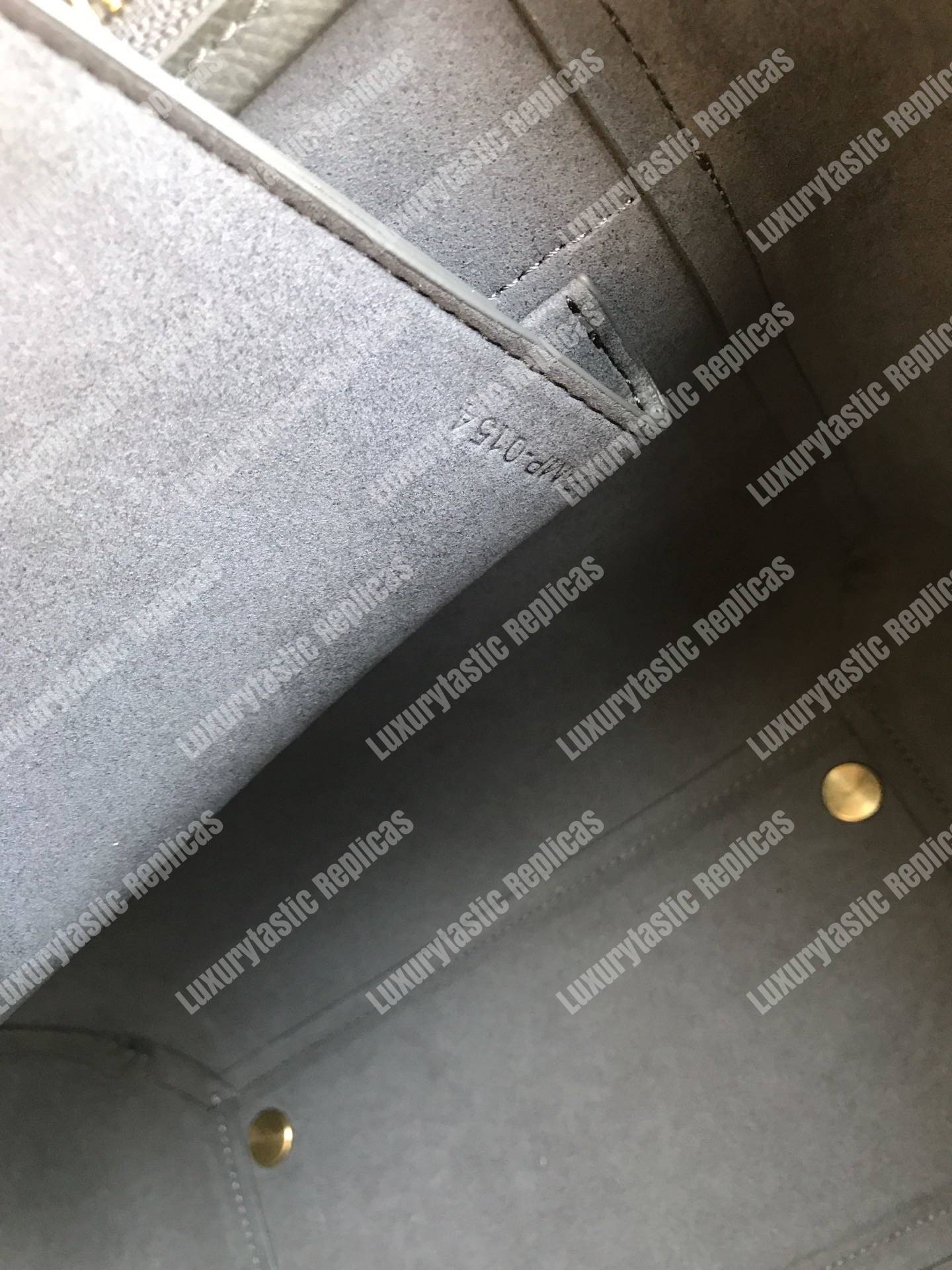 Ce**e mini belt bag in grained calfskin grey