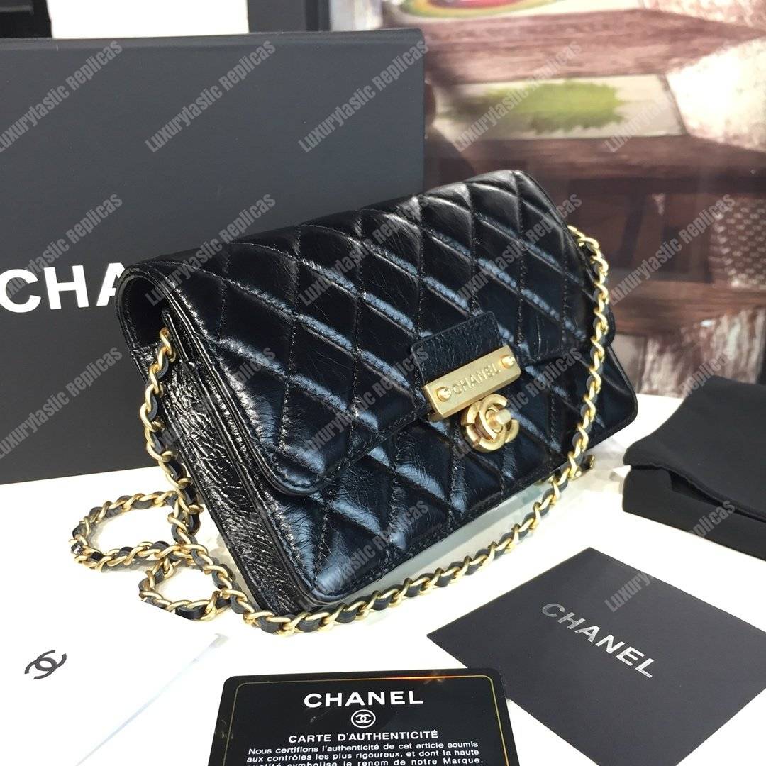 Ch*el wallet on chain – woc golden class calfskin black