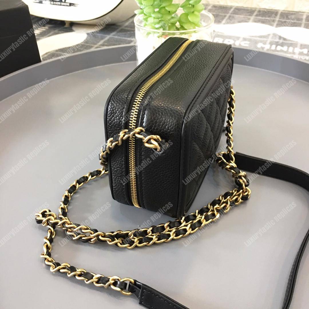 Ch*el small vanity case black