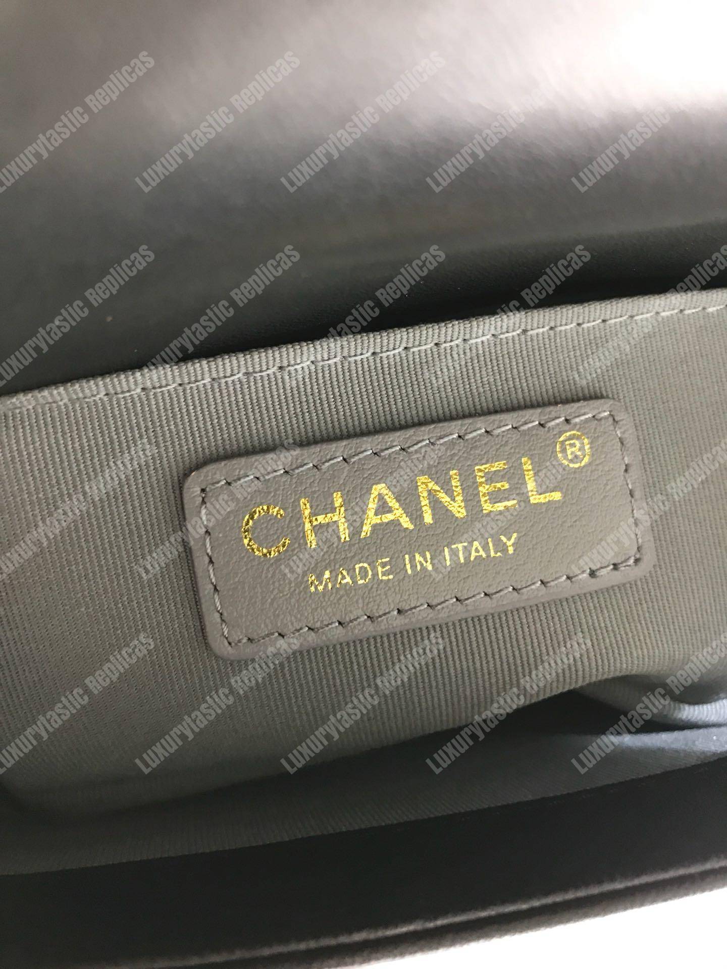 small boy Ch*el handbag black-gold ruthenium