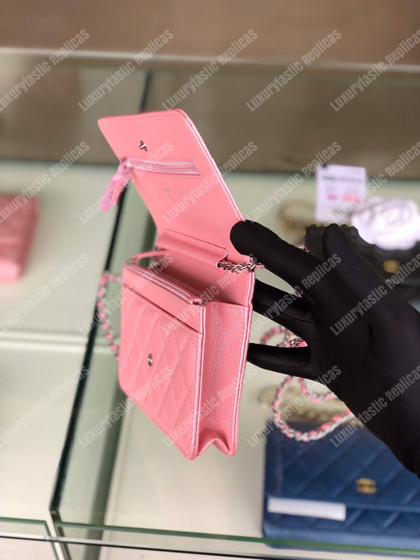 Ch*el wallet on chain – woc classic caviar silver-toned metal pink