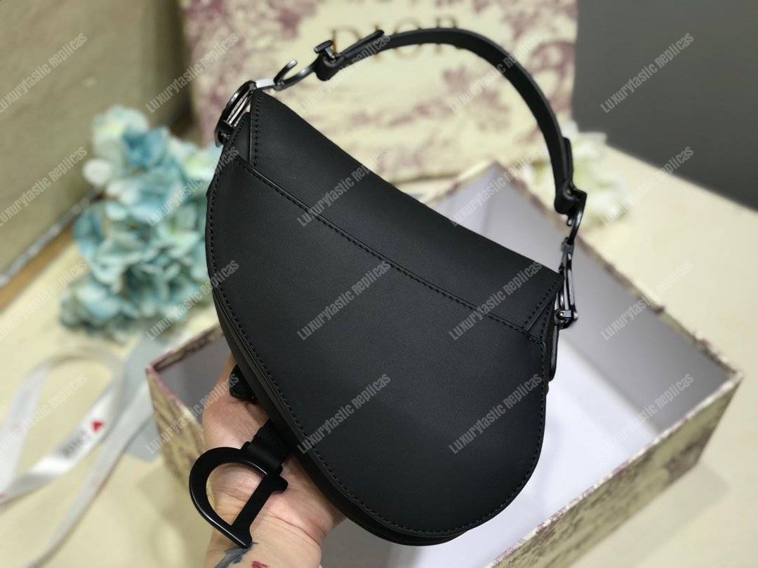D*or saddle bag in matte black calfskin