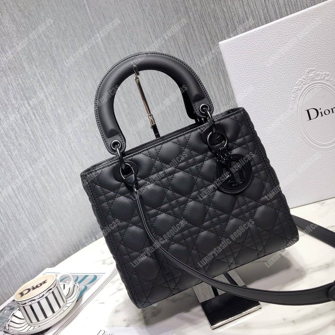 lady D*or ultra-matte medium bag black