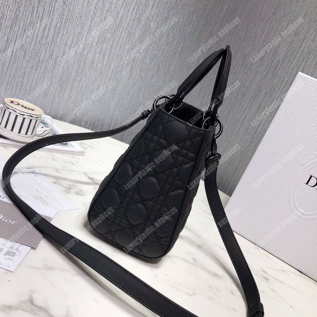 lady D*or ultra-matte medium bag black