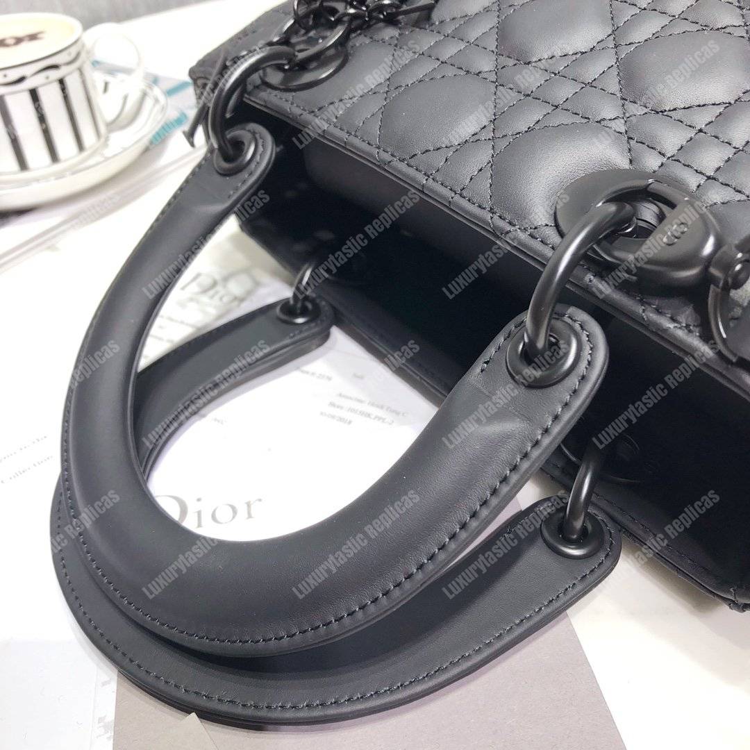 lady D*or ultra-matte medium bag black