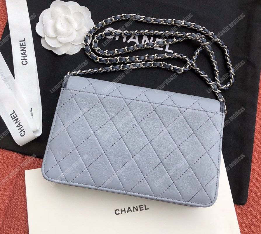 Ch*el wallet on chain – woc color pop cc lambskin light blue