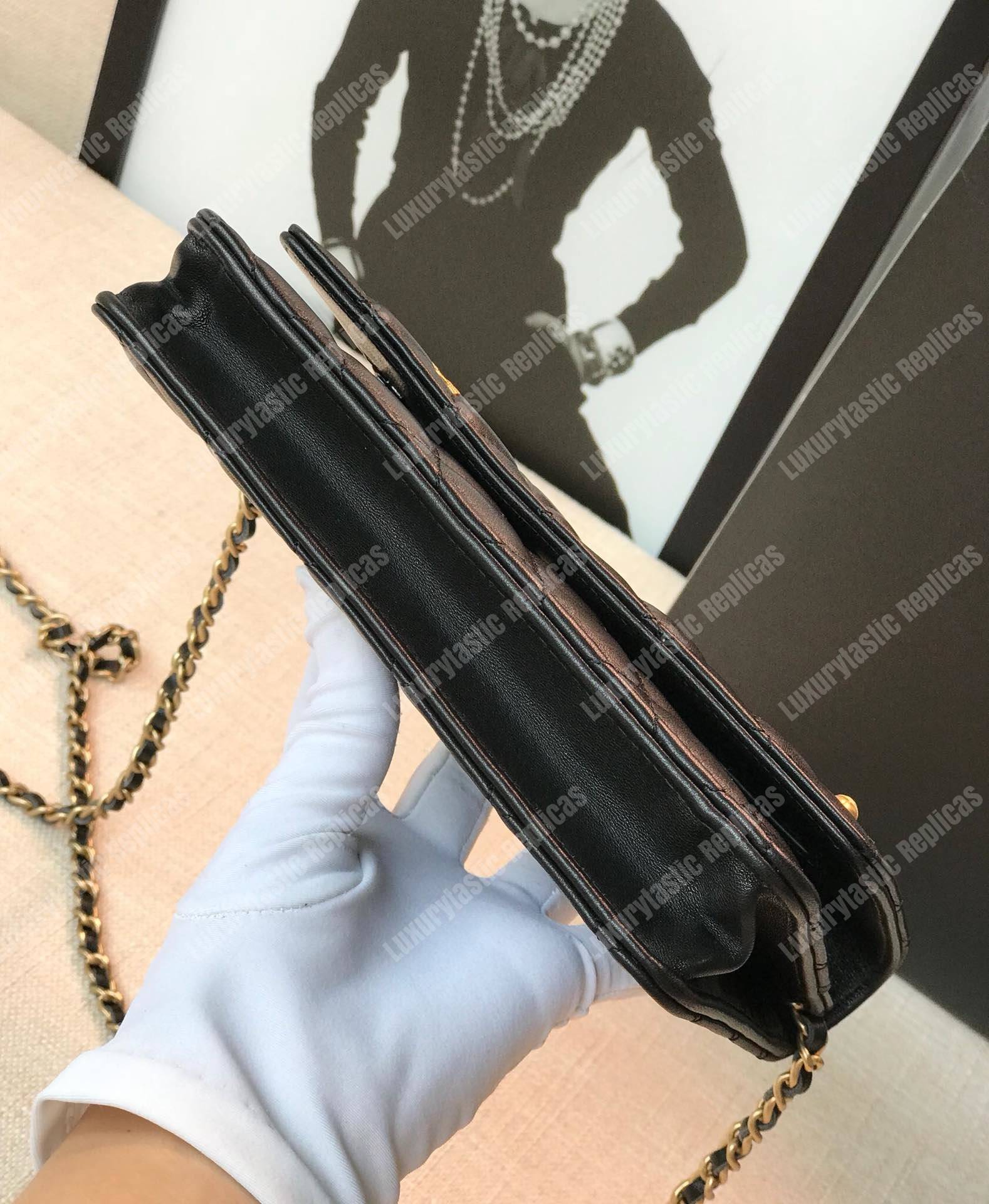 Ch*el wallet on chain – woc grained quilted calfskin black studded