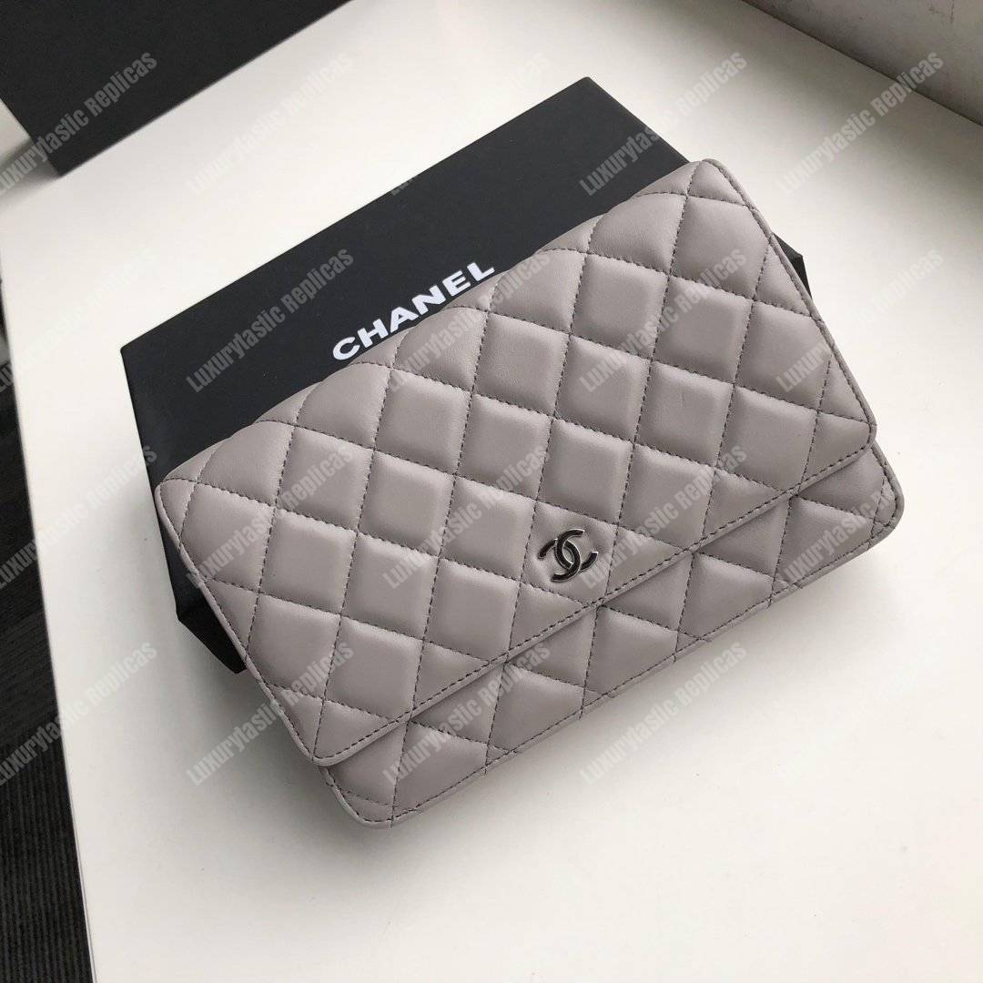 Ch*el wallet on chain – woc quilted lambskin grey silver-toned