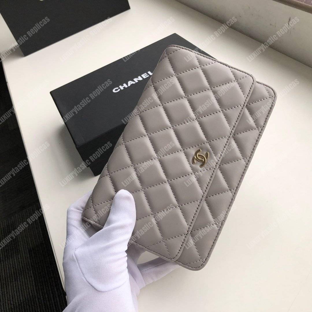 Ch*el wallet on chain – woc quilted lambskin grey gold-toned