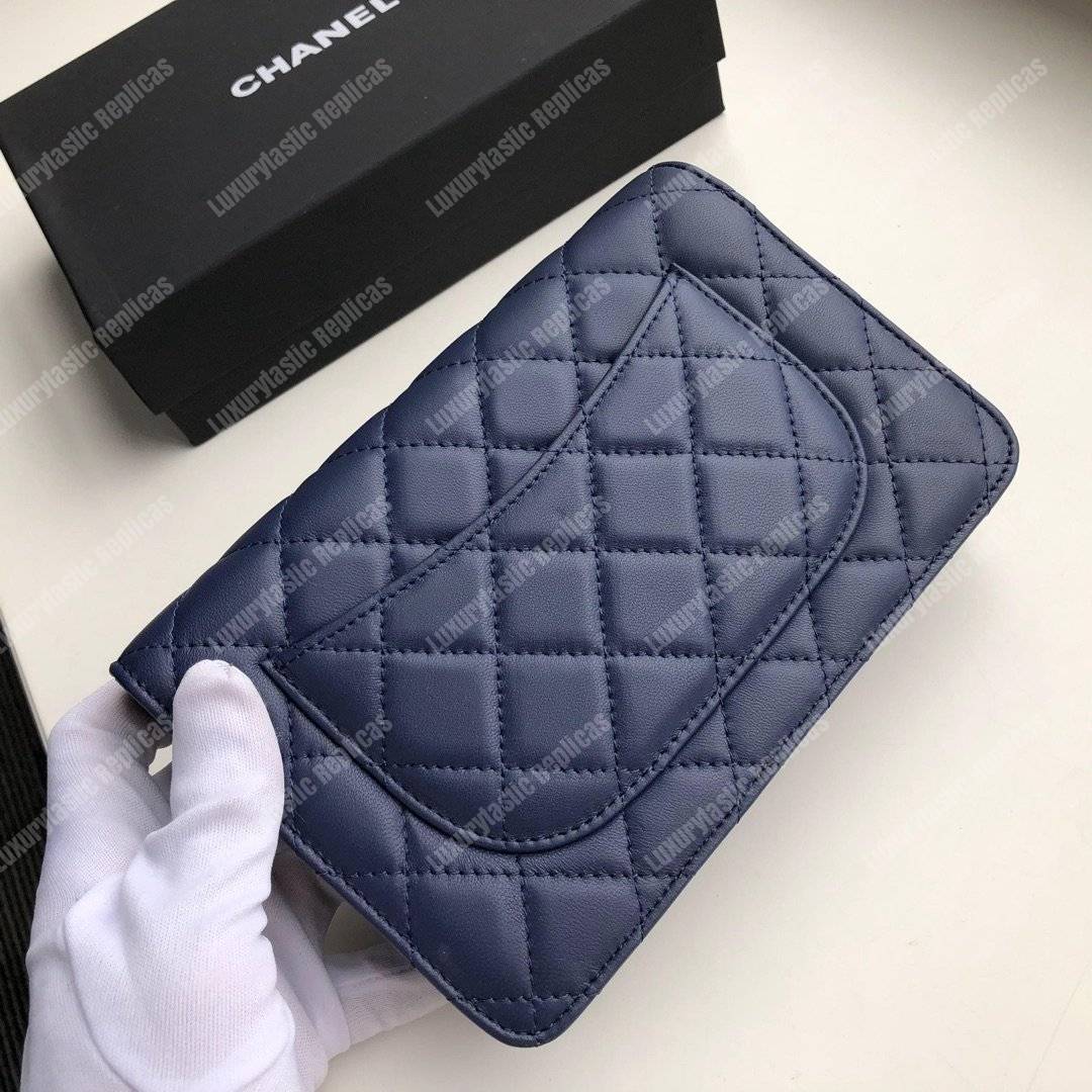 Ch*el wallet on chain – woc quilted lambskin dark blue silver-toned
