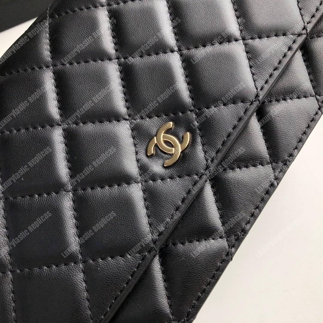 Ch*el wallet on chain – woc quilted lambskin black gold-toned